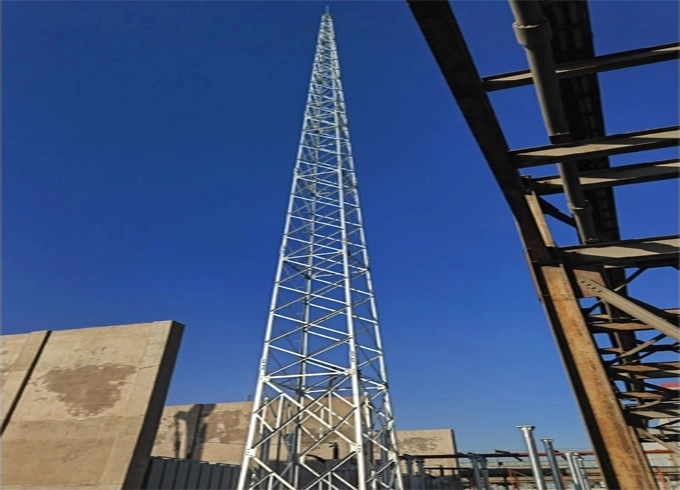 Молния Башня